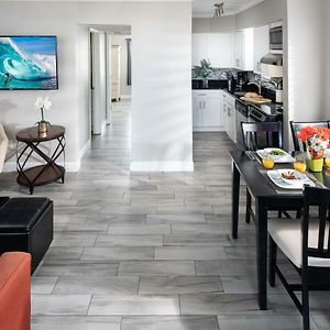 Ground Floor Courtyard Suite